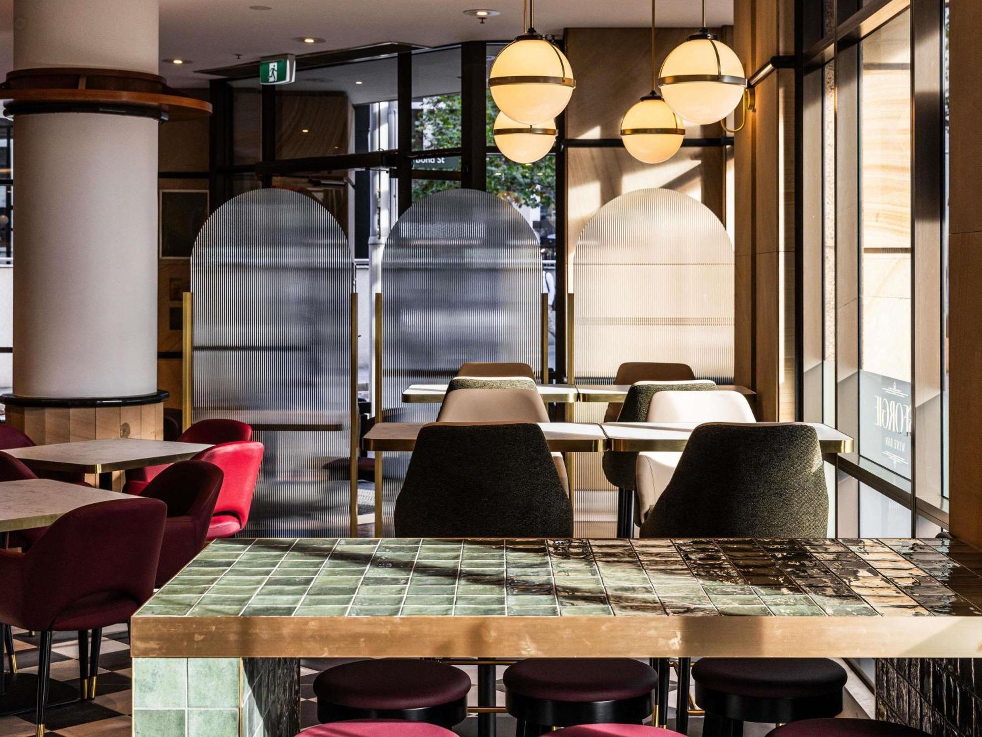 Mantra 2 Bond Street Aparthotel